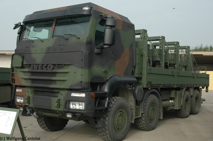 iveco actl astra nuovi autocarri forze armate sostituiscono acl acm acp Bw_gtf_15t_iveco_trakker-DSC_6975i