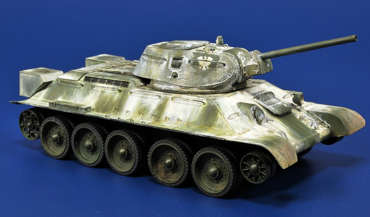 T-34/76 Factory Nº112. model late 1942. (1/48) T-34_model_41_48-52