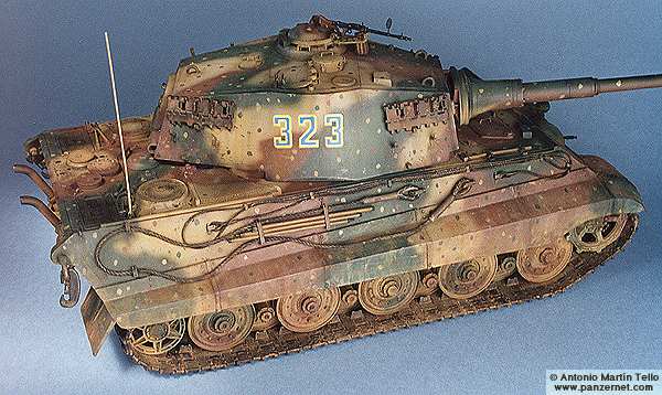 char type landcreuzer P 1000 Ratte jamais construit - Page 10 TigerII25