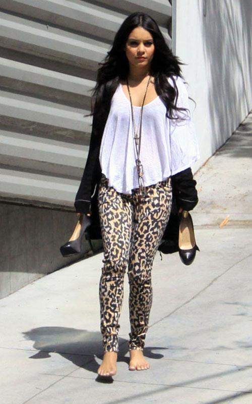 Vanessa- Out and about in Los Angeles - April 14 6