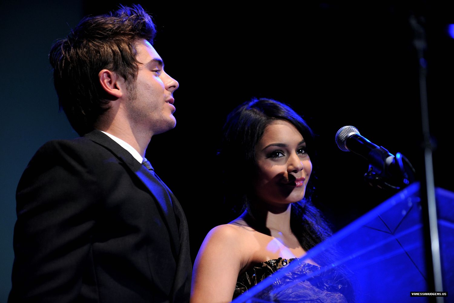 Zac and Vanessa: Inaugural St Jude Estrellas Por La Vida Gala 16