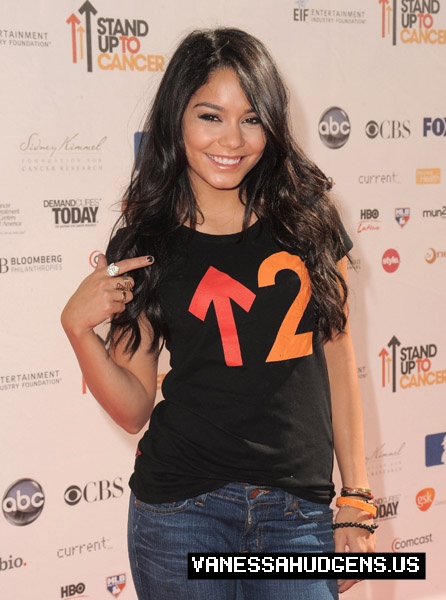 Vanessa Hudgens- Stand Up To Cancer 1