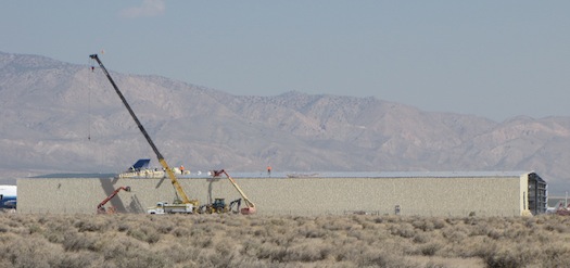 stratolaunch - Stratolaunch System - Page 4 Stratohangar_42312_2