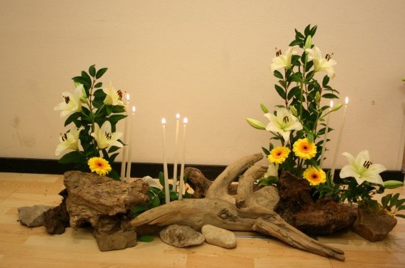 Les FLEURS  dans  L'ART - Page 10 Liturgiefleurs