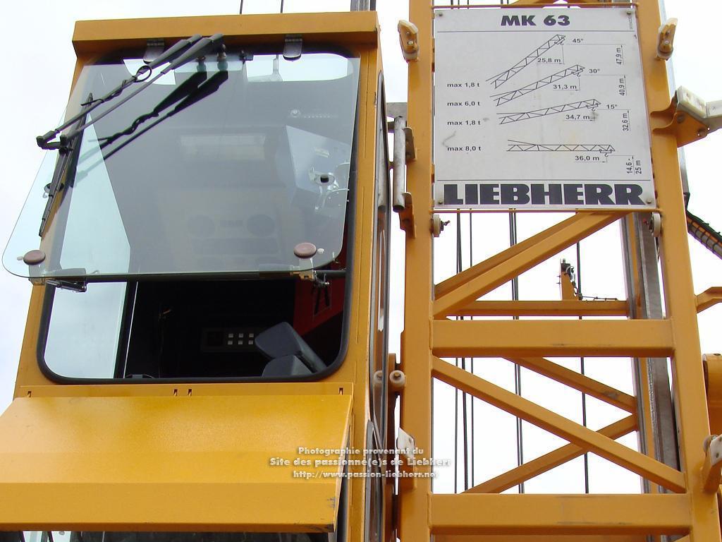 Grue mobile de construction Liebherr MK 63 20100410dsc04358--