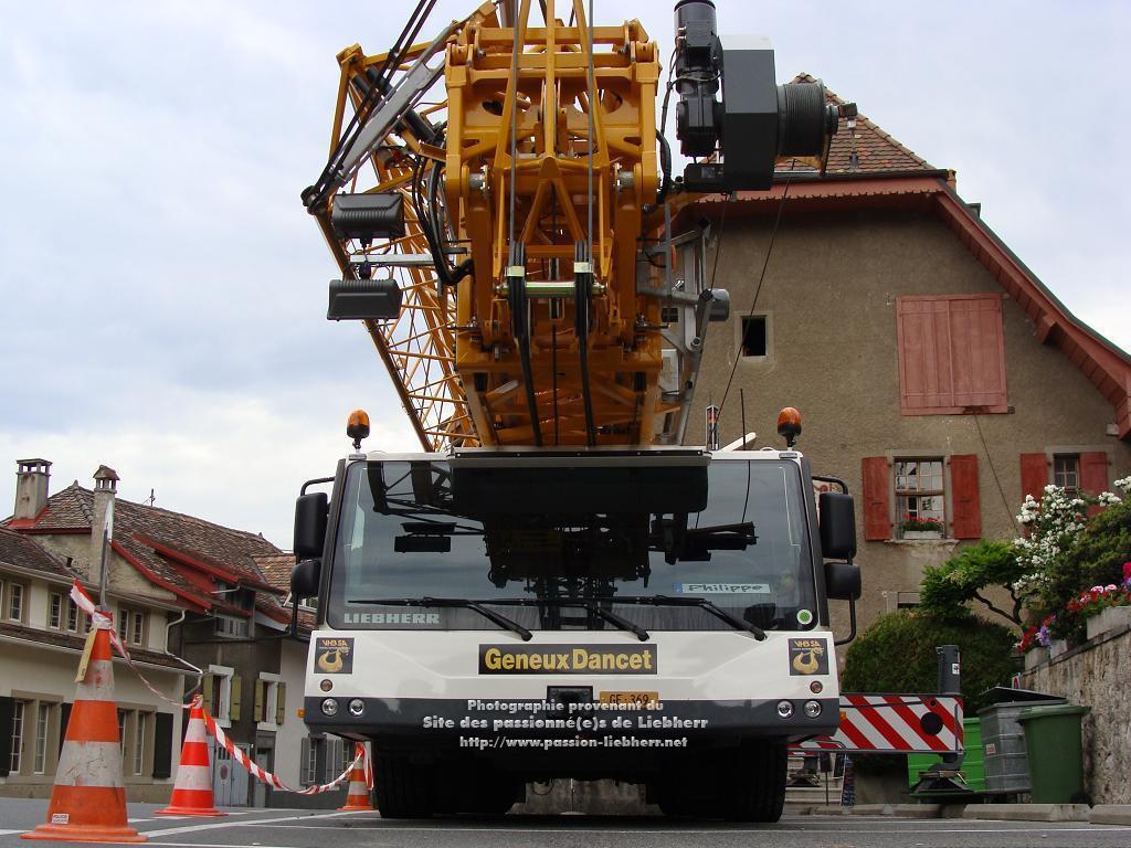 Grue mobile de construction Liebherr MK 88 20100608dsc04724-