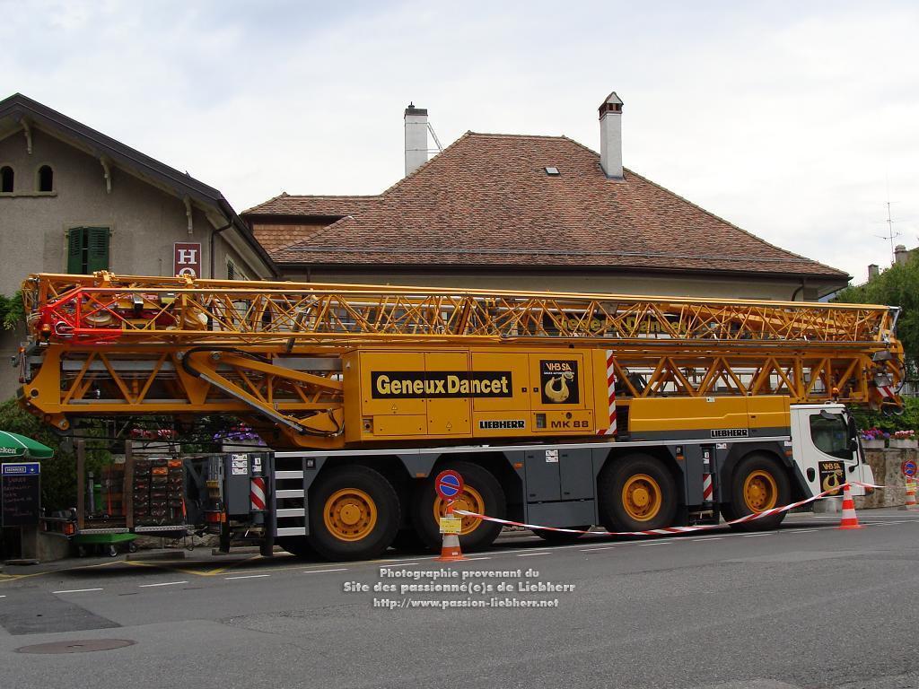 Grue mobile de construction Liebherr MK 88 20100608dsc04733-