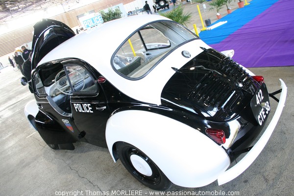 chasseur d'épave - Page 2 Renault-4-cv-police-2008