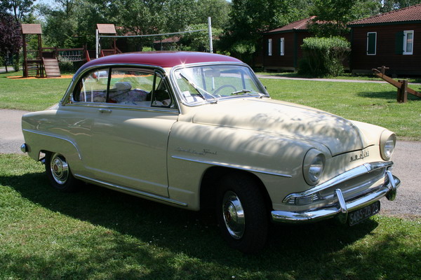 Basé sur l'ordre alphabétique, des noms de voitures, camions, dragsters, vélos, motos, tracteurs, bref tout ce qui roule !... - Page 17 Simca-aronde-grand-large