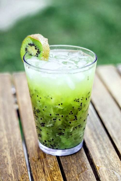 ... buenos días ¡¡¡  tarde y noche ¡¡¡... - Página 10 Caipivodka-de-Kiwi-para-Patatas-Marinas3