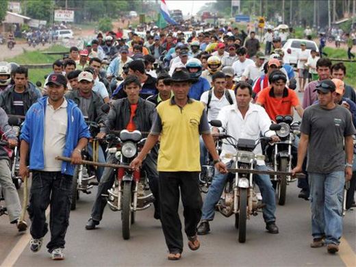 PARAGUAY-Masiva ocupación de tierras anuncian líderes campesinos paraguayos La-Liga-Nacional-de-Carperos