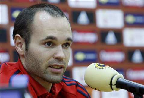 Lionel Messi  Andres_iniesta.noticia