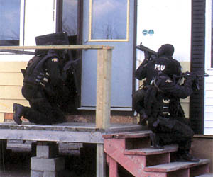 Tacticas CQB Swat_door