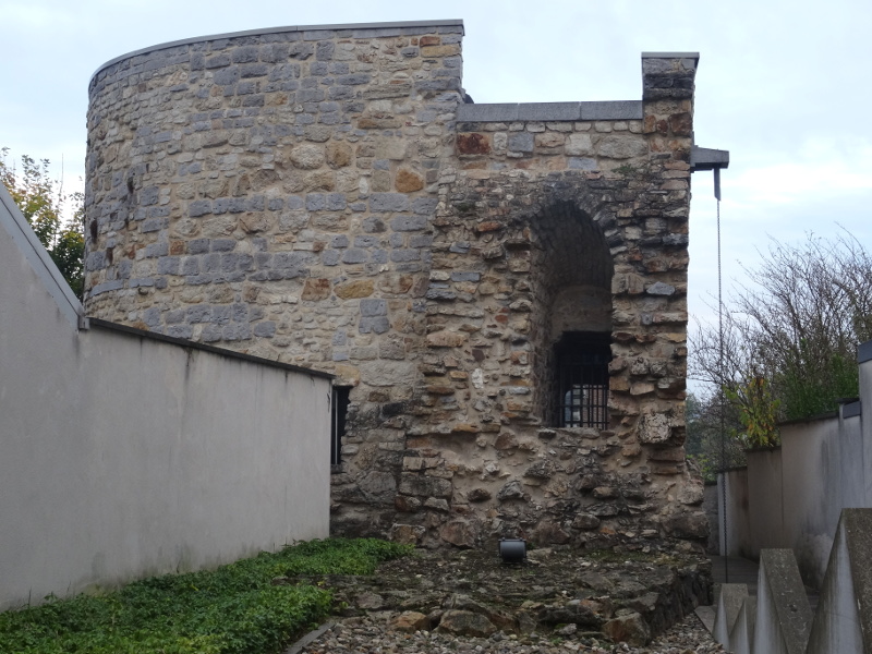 Remparts de Nivelles Toursimone