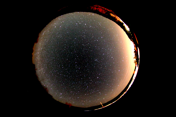 Un étrange phénomène observé dans le ciel de Côte-d'Or Fisheye12mars10