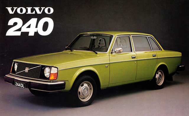 Chiffre à suivre en photo! - Page 3 Volvo-244-1974