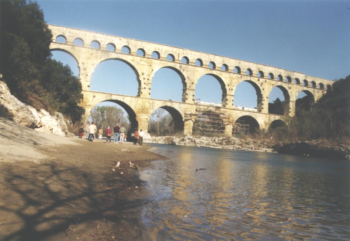 Bon ! Je suis pas content ! Pont-du-Gard-980220