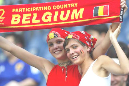 Supportrices... - Page 13 Belgium-girl_001