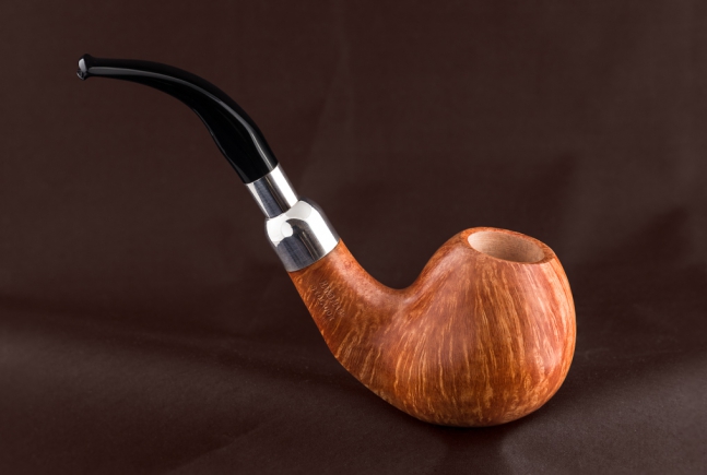 Le marché est ouvert chez Pierre - Page 39 749_161026-pipe-pierre-morel-n1-15-26v2