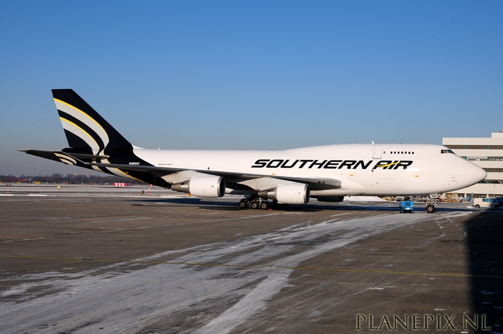 EHAM 06-2-2012 6266_N469AC_B747-400F_Southern_Air_AMS