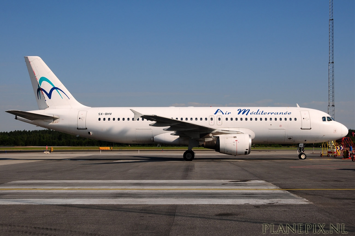 GOT 25-7 ARN 26-7 Normal_7328_SX-BHV_A320_Air_Mediterranee_ARN