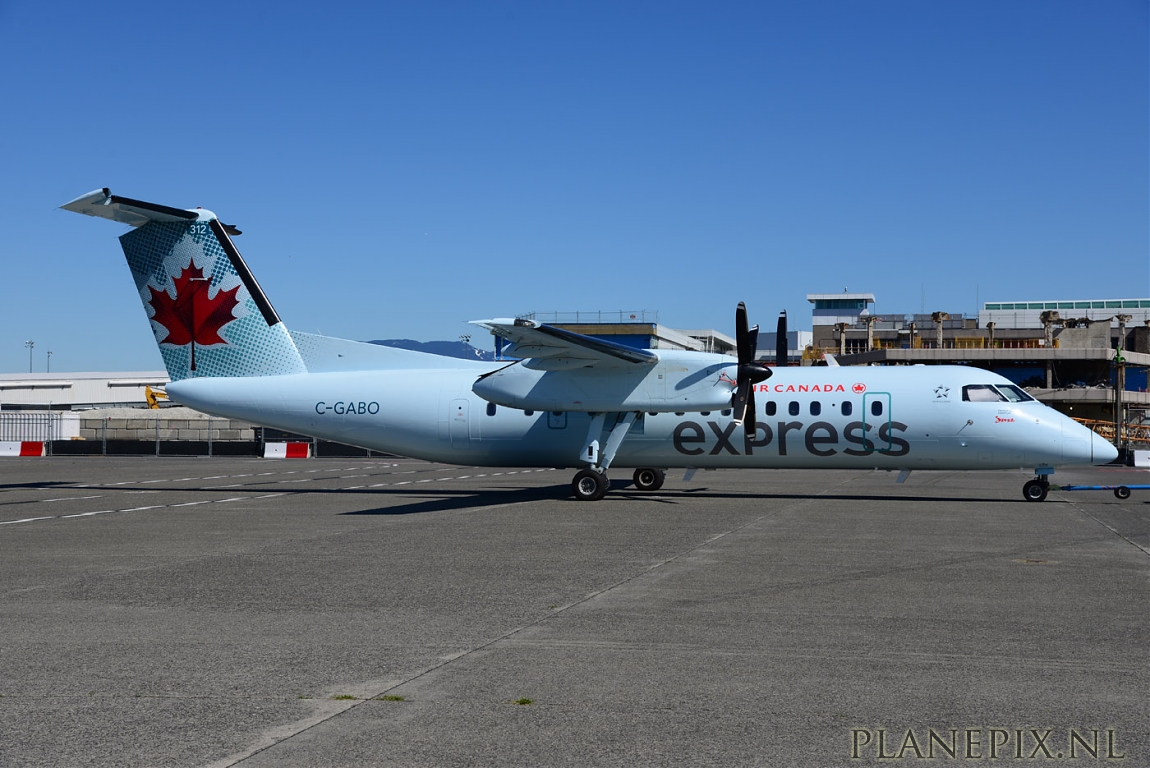 Vancouver 5 May 2013 + 8 May 2013 Normal_8098_C-GABO_DHC8-300_Air_Canada_Express_YVR