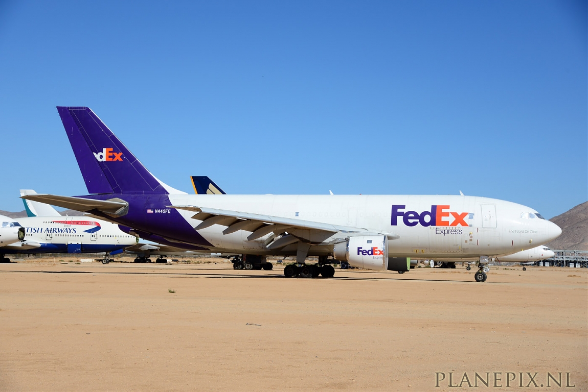 Victorville 5-10-2013 Normal_8771_N445FE_A310-200_Fedex_VCV