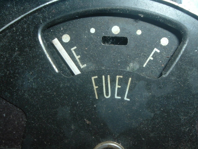 Stavi jau sliku Amc_low_fuel_gas_gauge