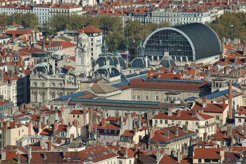 Old town                        Lyon-old-town-lyons-f1304