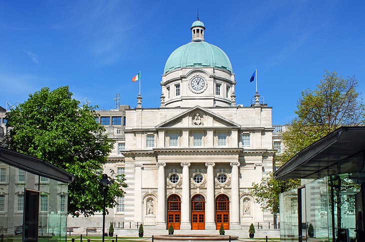 Ireland vương quốc tuyệt đẹp ở Châu Âu Ireland-dublin-government-building