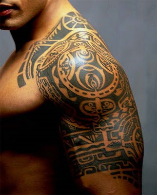 Điều nam giới không nên làm sau tuổi 30 123087d1365087808-taettowier-thread-tattoo_maori_schulter