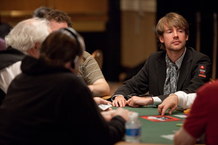 WSOP 2010 : George Danzer et Daniel Negreanu en course pour le bracelet George_danzer_wsop_lowball_10k-thumb-450x300-100736