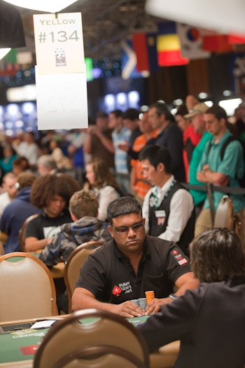 WSOP 2010 : Vanessa Rousso vers le bracelet du Head's Up ? Victor_ramdin_wsop