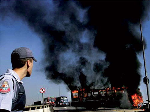 Polícia Militar do Estado de São Paulo – "Servir e proteger" 2006-policia-militar-sp-2