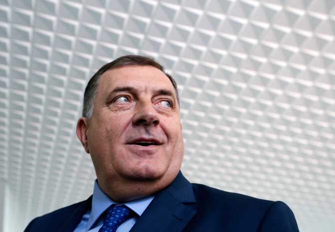 Dodik: Tražiću da se ukine visoki predstvanik za BiH Milorad-Dodik-Fotografija-Beta-AP