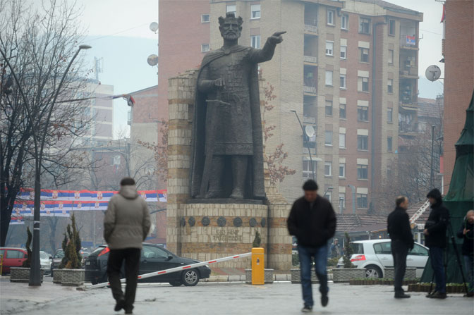 Covek nacisto odlepeo Kosovska-mitrovica-tanjug--2-