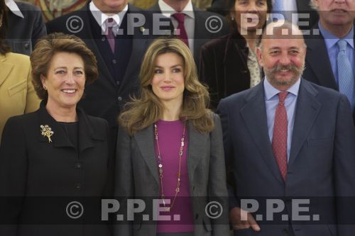 Letizia, Princesa de Asturias (III) (FORO CLAUSURADO) - Página 22 PPE10122002