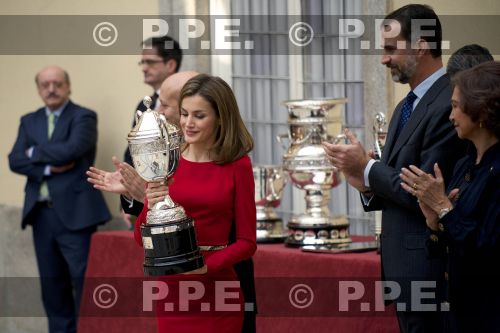 LA FAMILIA REAL ENTREGA LOS PREMIOS NACIONALES DEL DEPORTE PPE13120239