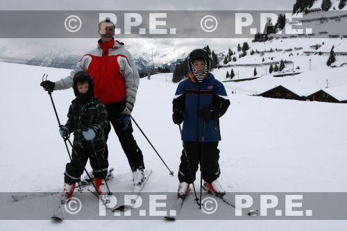 Joachim y Marie Cavallier, Príncipes de Dinamarca - Página 16 PPE10021802