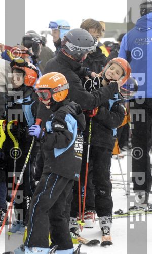 LAS INFANTAS E HIJOS  EN BAQUEIRA - Página 2 PPE09010326