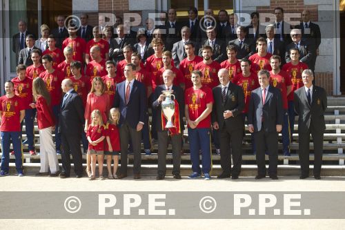 Partido de futbol de la fase final de la “UEFA EURO 2012” - Página 8 PPE12070209