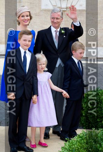 Boda entre Prince Amedeo y  Elisabetta Rosbosch von Wolkenst - Página 2 PPE14070512