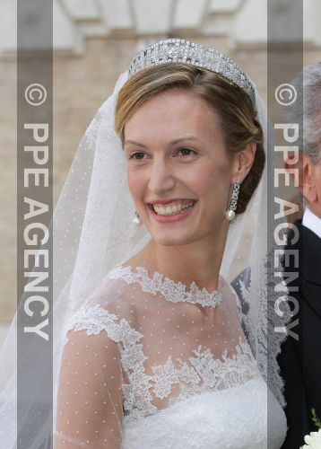 Boda entre Prince Amedeo y  Elisabetta Rosbosch von Wolkenst - Página 2 PPE14070524