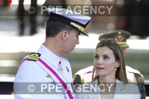 ABDICA EL REY JUAN CARLOS. FELIPE Y LETIZIA REYES - Página 13 PPE14060804