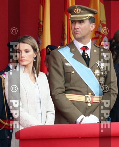 Letizia, Princesa de Asturias (Cont. Foro II) - Página 15 PPE08101235