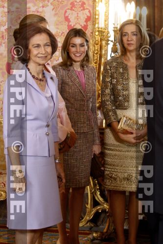 Letizia, Princesa de Asturias (III) (FORO CLAUSURADO) - Página 12 PPE11101214