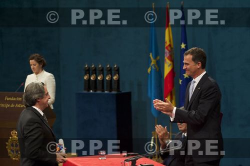 PREMIOS PRÍNCIPE DE ASTURIAS 2011 - Página 8 PPE11102168