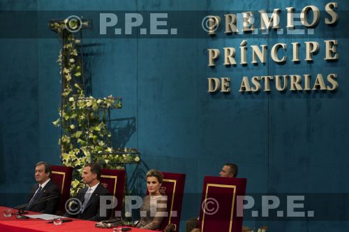 PREMIOS PRÍNCIPE DE ASTURIAS 2011 - Página 8 PPE11102186