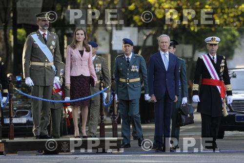 DESFILE POR LA FIESTA NACIONAL 2013 - Página 2 PPE13101201