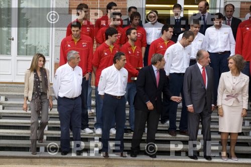 Letizia, Princesa de Asturias (Cont. Foro II) - Página 14 PPE09092107